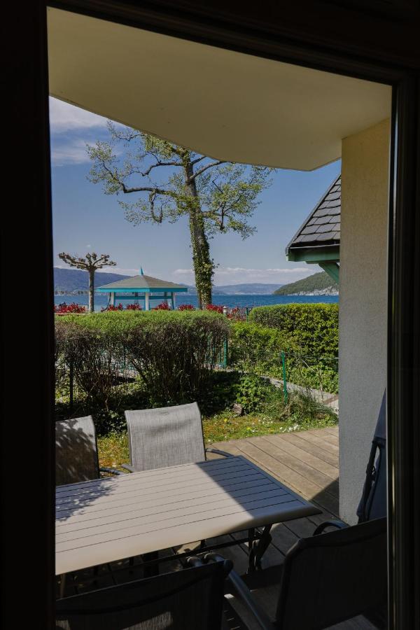 Studio Les Pieds Dans L'Eau Au Bord Du Lac D'Annecy Duingt Exterior foto